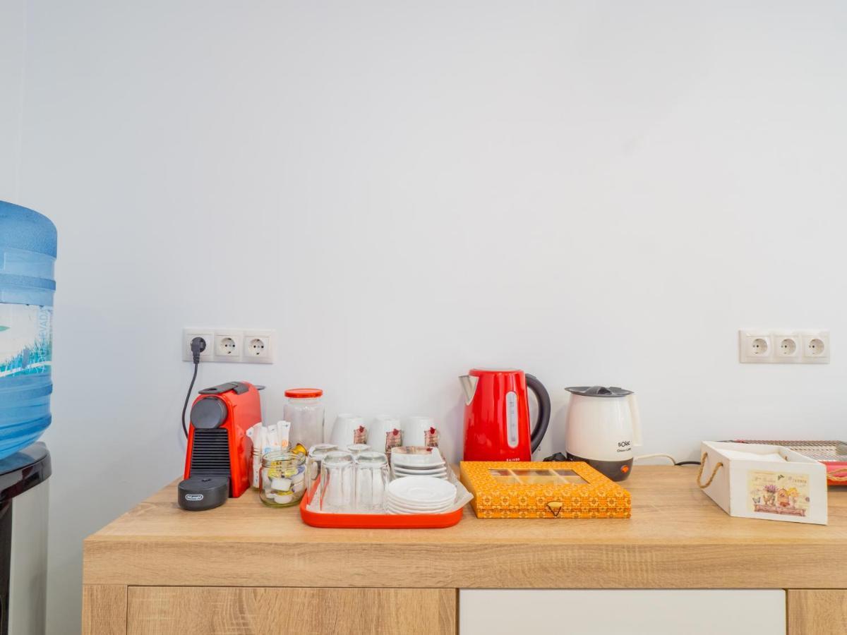 Cubo'S Hostal William'S Sunny 5 With Breakfast Torre de Benagalbon Bagian luar foto