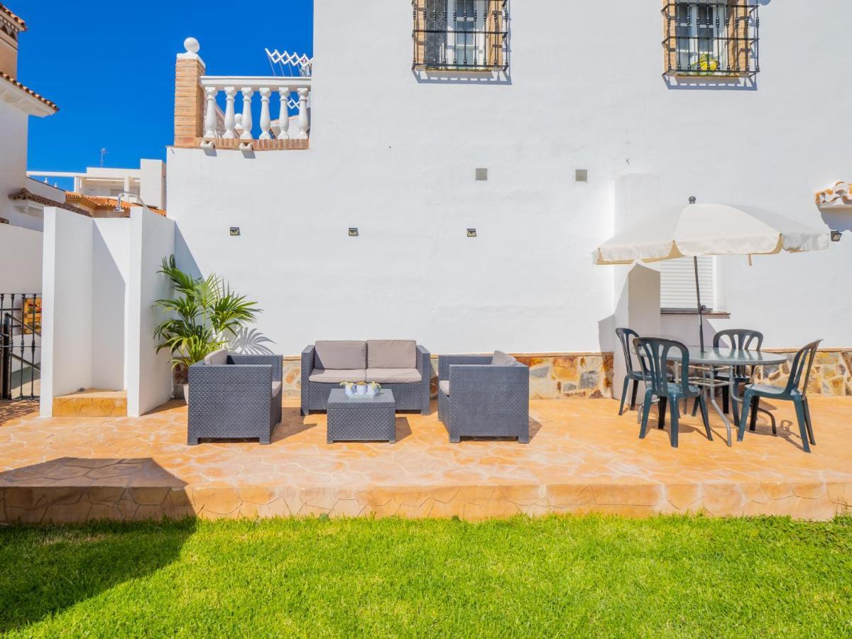Cubo'S Hostal William'S Sunny 5 With Breakfast Torre de Benagalbon Bagian luar foto