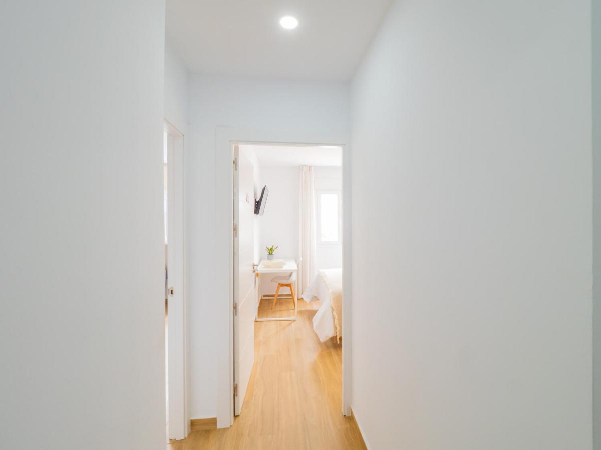 Cubo'S Hostal William'S Sunny 5 With Breakfast Torre de Benagalbon Bagian luar foto