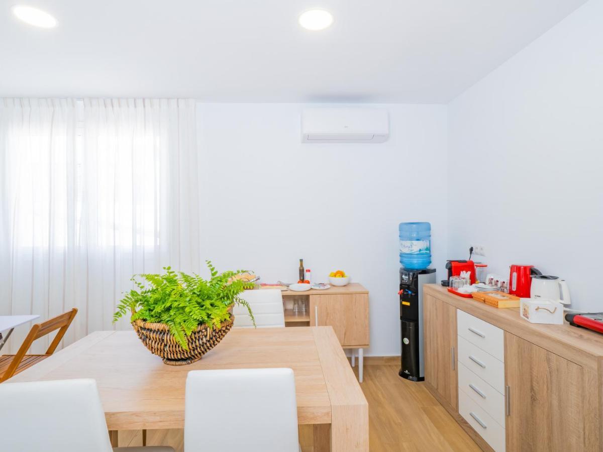 Cubo'S Hostal William'S Sunny 5 With Breakfast Torre de Benagalbon Bagian luar foto