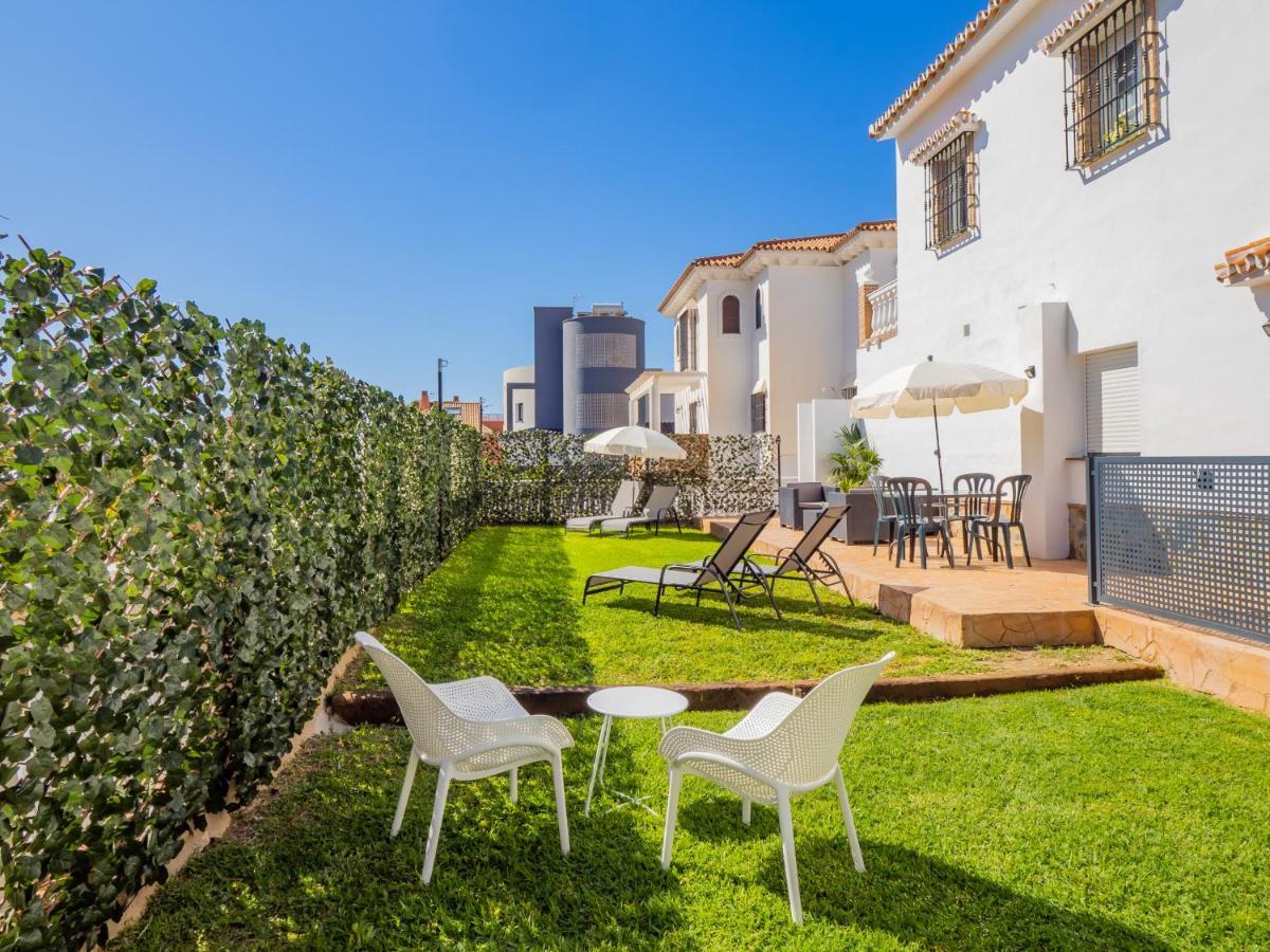 Cubo'S Hostal William'S Sunny 5 With Breakfast Torre de Benagalbon Bagian luar foto