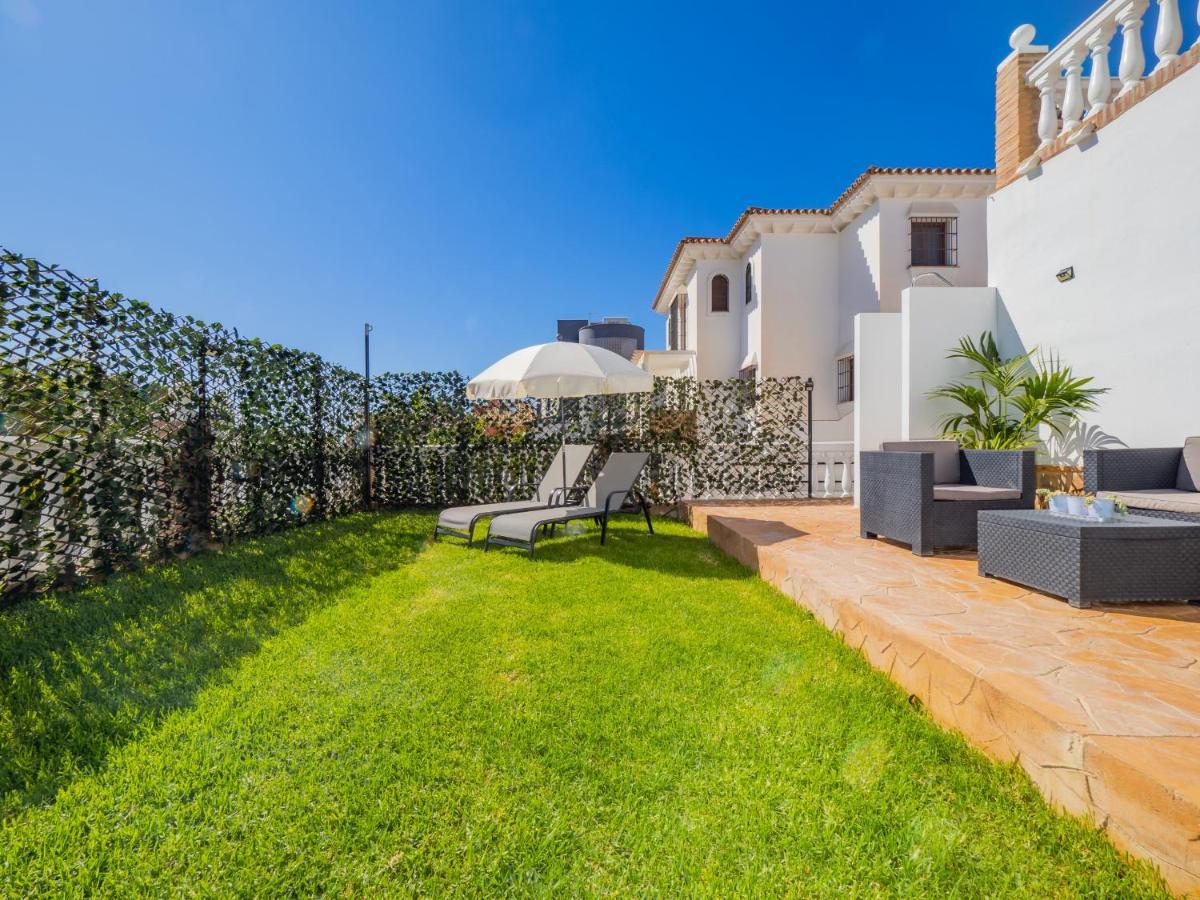 Cubo'S Hostal William'S Sunny 5 With Breakfast Torre de Benagalbon Bagian luar foto